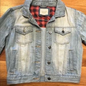 Light wash jean jacket